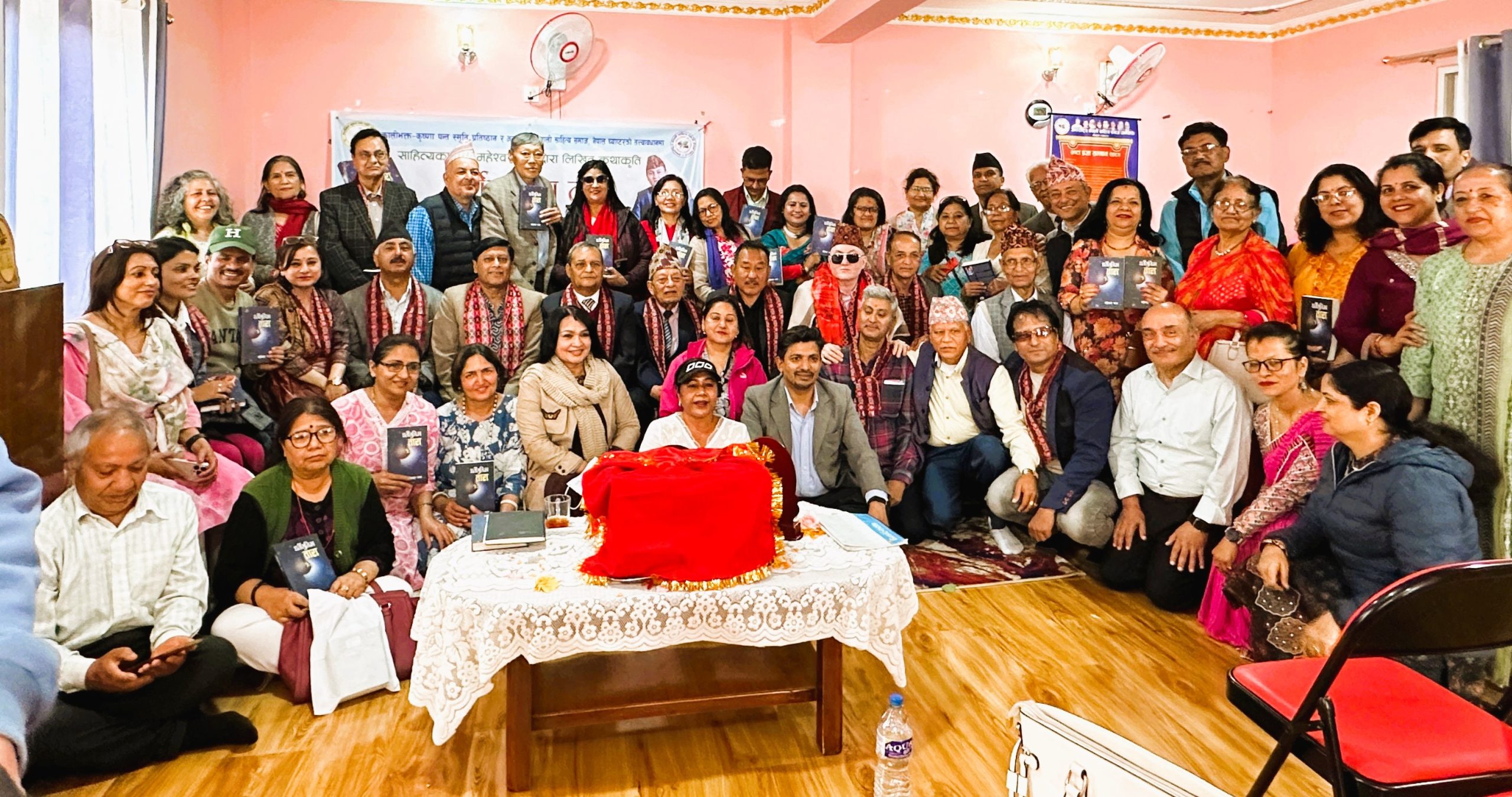 महेश्वर पन्तको नयाँ कथासङ्ग्रह ‘धर्तीमुनिका तारा’ सार्वजनिक; पन्तलाई ‘स्रष्टा प्रज्ञा सम्मान’