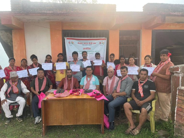 मण्डनदेउपुर-६ कालिकास्थानमा मखमली जुत्ता बनाउने तालिम सम्पन्न